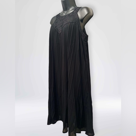 NWT Zesica Women’s Pleated A Line Halter Chiffon Mini Dress Color Black Size M - Picture 5 of 6